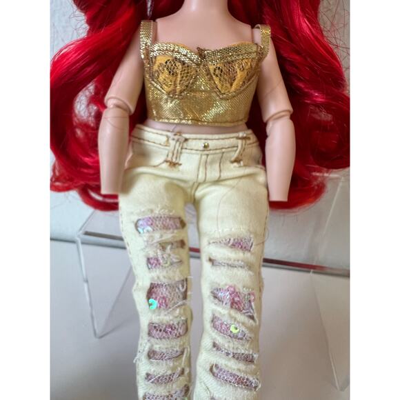 MGA Rainbow High Ruby Anderson Red Hair Doll Toy* No Hands - Picture 2 of 7